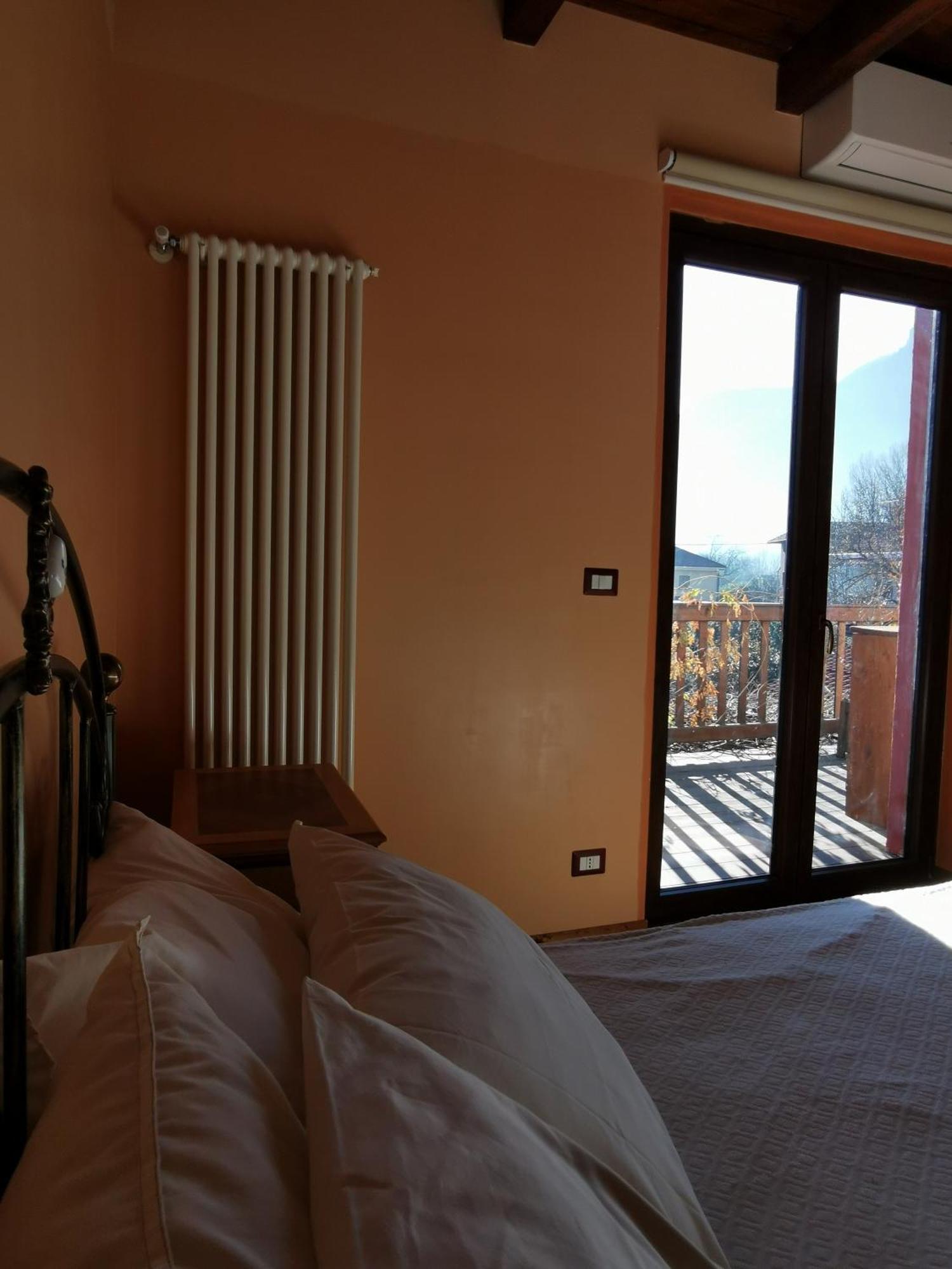 Adagio Guesthouse Caprie 外观 照片