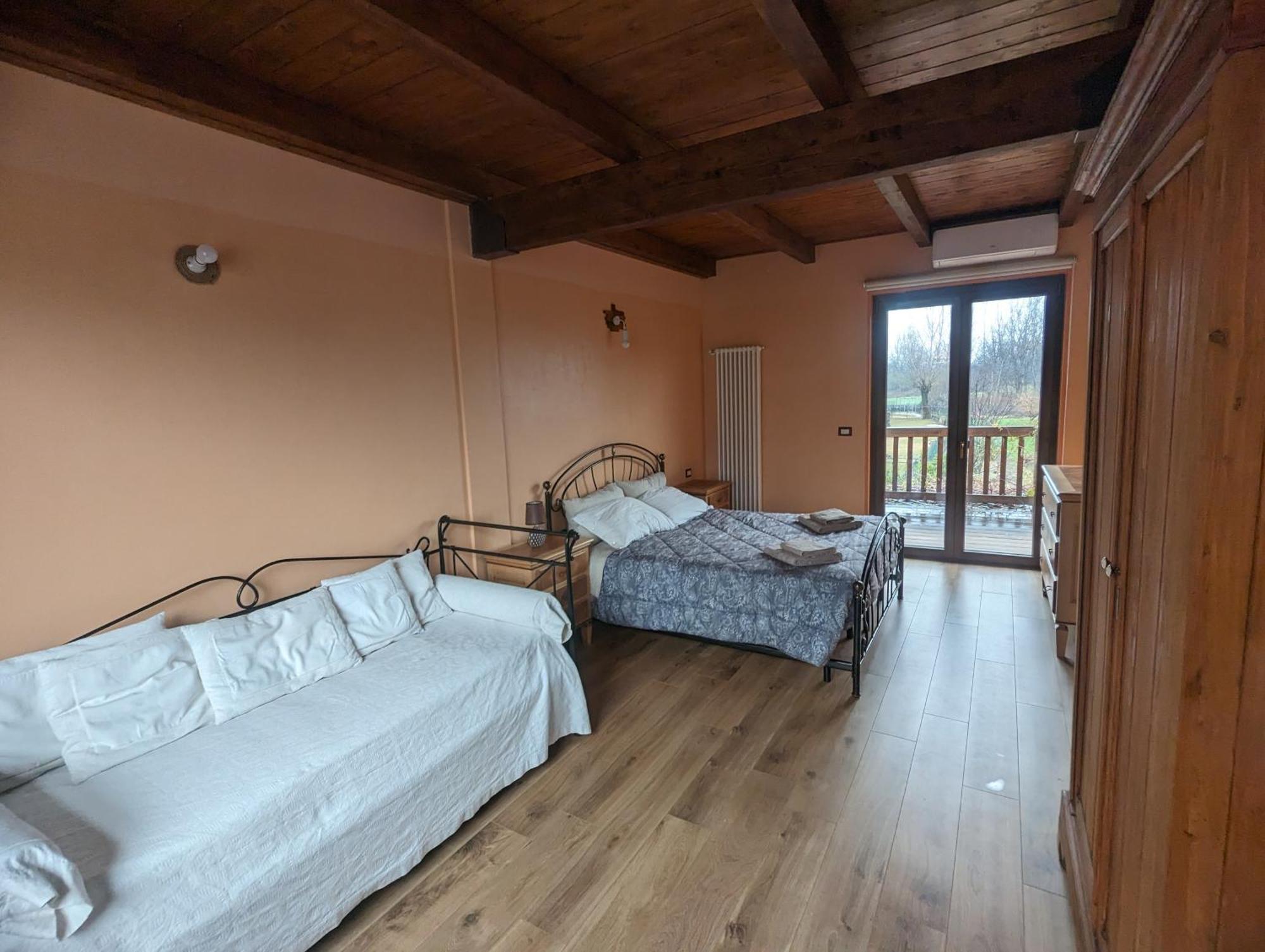 Adagio Guesthouse Caprie 外观 照片